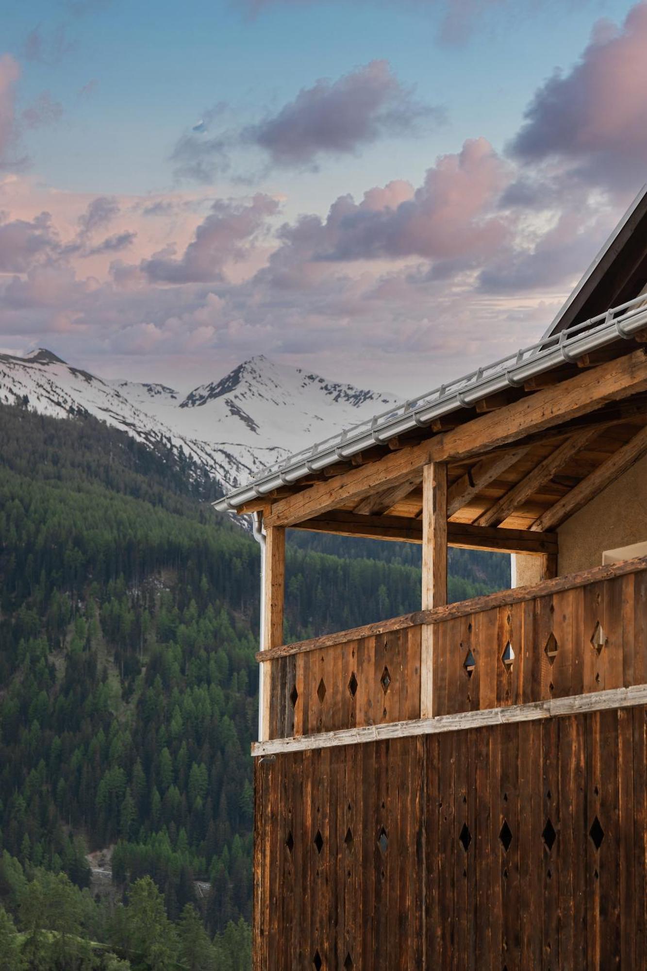 Ein Kraftort Und Architektonisches Juwel Villa Ardez Eksteriør bilde